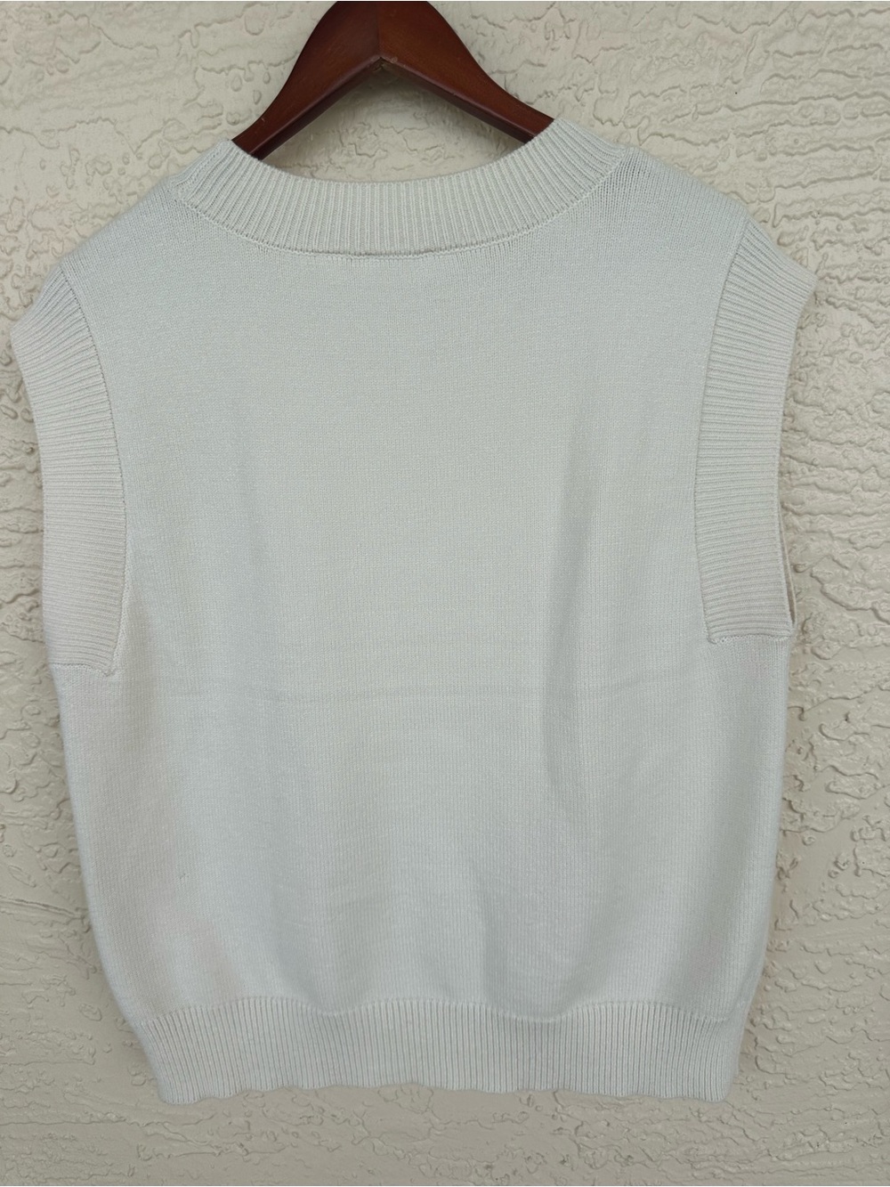 Cyrus Cream Cable Knit Sweater Vest L Quiet Luxury Old Money Chic - Picture 5 of 6